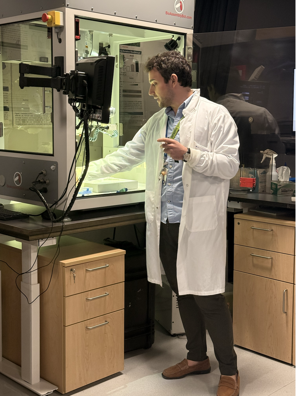 Dr. Stefano Sorrentino